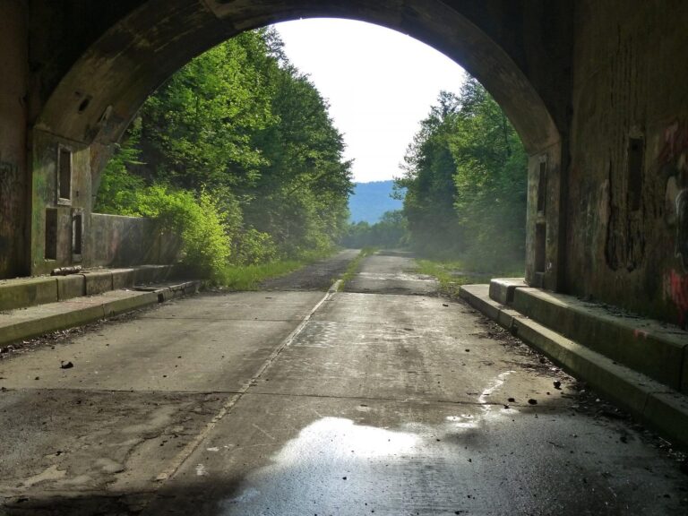 Vía Verde del Plazaola | Una de las rutas más espectaculares para recorrer Navarra a pie o en bicicleta